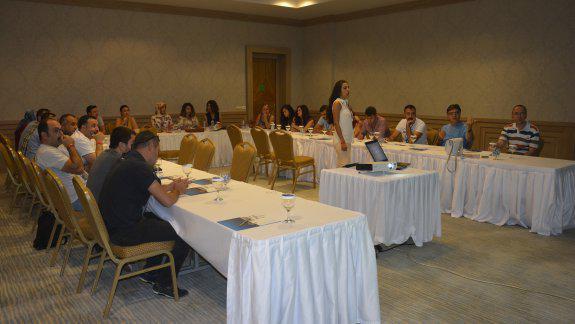 Uygulama Evleri Eğitim Personelinin Yeterliklerinin Artırılması Hizmetiçi Eğitim Faaliyeti Antalyada Başladı. 