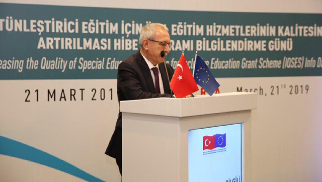 Bütünleştirici Eğitim İçin Özel Eğitim Hizmetlerinin Kalitesinin Artırılması Hibe Programı kapsamında İzmir, İstanbul, Gaziantep, Trabzon ve Ankara´da  bilgilendirme günleri düzenlendi.